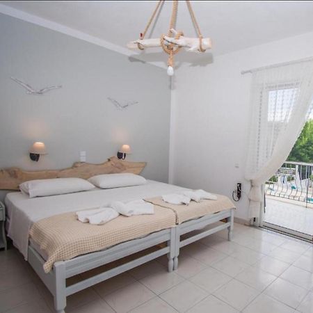 Alexandros Aparthotel Poros Town Ngoại thất bức ảnh