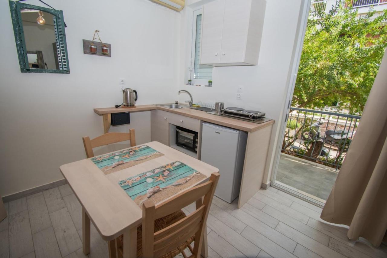 Alexandros Aparthotel Poros Town Ngoại thất bức ảnh