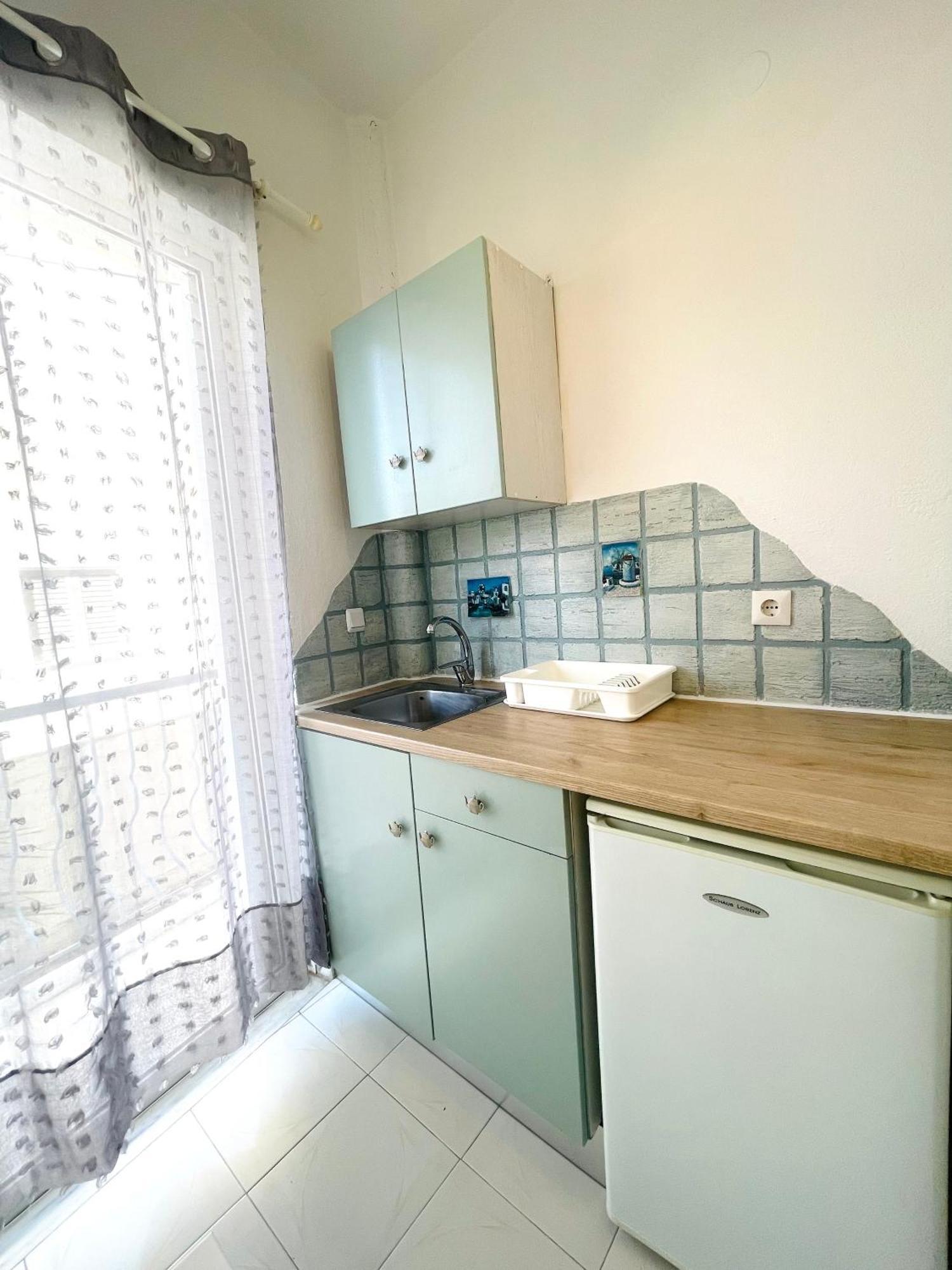Alexandros Aparthotel Poros Town Ngoại thất bức ảnh